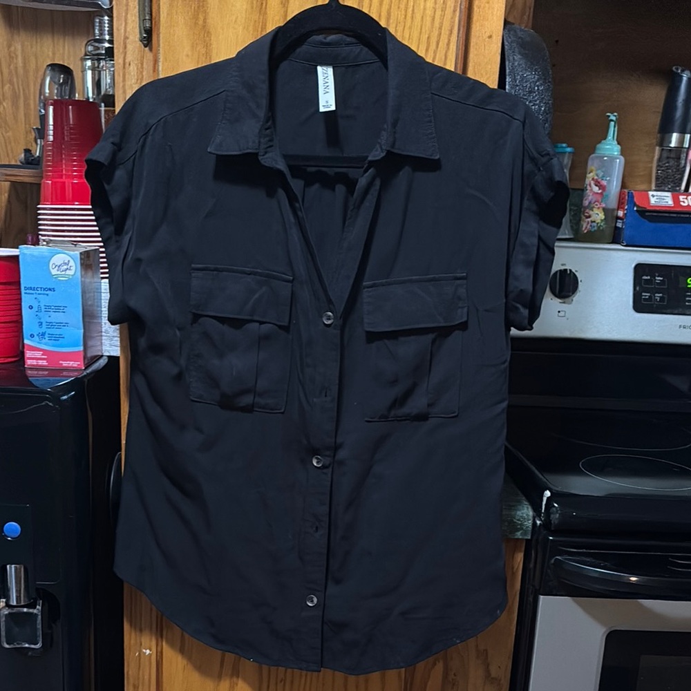 Zenana Button up Blouse